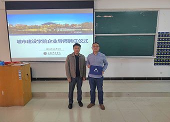 对照阅读两者都保留在站内即可形成完整