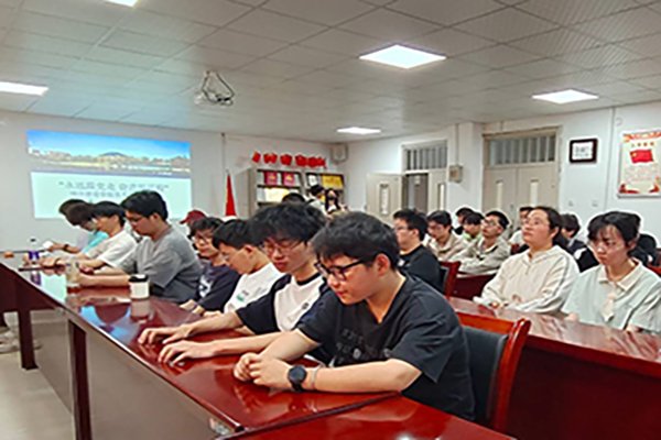 对照阅读两者都保留在站内即可形成完整