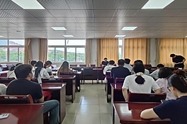 精准搭建校企人才对接桥梁