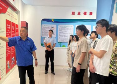 列表适合快速定位